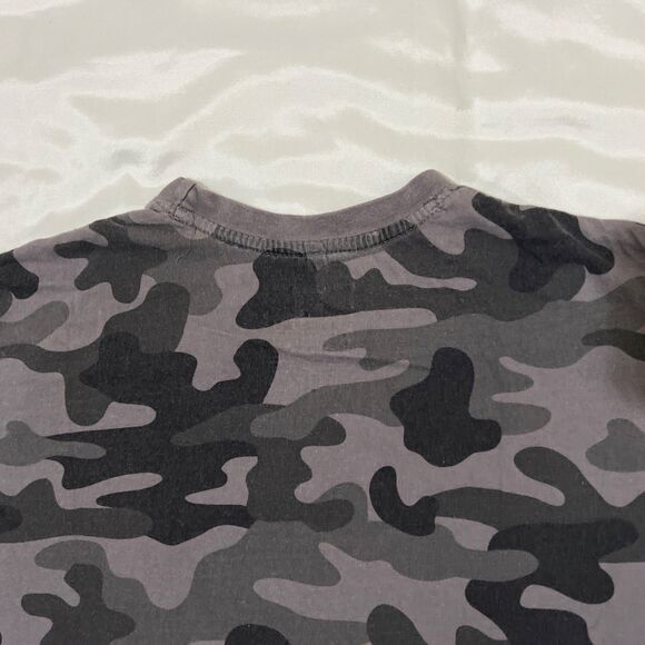 Vintage Y2K SouthPole T Shirt Mens XL Premium Truth Liberty Camo Short Sleeve - Picture 9 of 9